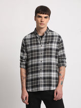 Men's Black Casual Checked Slim Fit Full Sleeves Shirt
