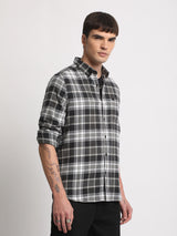 Men's Black Casual Checked Slim Fit Full Sleeves Shirt