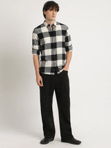 Men's Black Casual Slim Fit Checked Full Sleeves Shirt