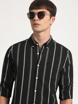 Men's Black Casual Slim Fit Striped Full Sleeves Shirt