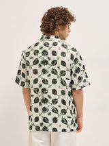 Men's Green Casual Regular Fit Printed Half Sleeves Shirt