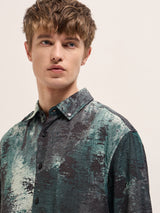 Men's Green Casual Regular Fit Printed Half Sleeves Shirt