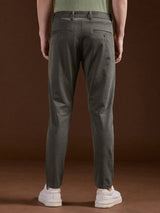 Men's Grey Casual Slim Fit Solid Trouser
