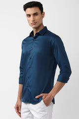Men's Blue Casual Solid Slim Fit Full Sleeves Shirt