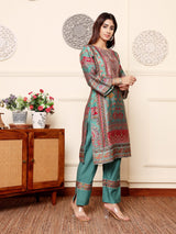 Women's Green Round Neck Gotta Lace Detailed Ethnic Printed , Three Quarter Sleeve Straight Kurta With Tonal Bottom With Lace Detailing
