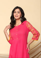 Women's Red Fusion Regular Fit Embroidered Three Quarter Sleeves Kurtas Sets