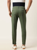 Men's Slim Fit Solid Mid Rise Chinos