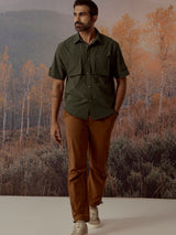 Men's Green Casual Relaxed Fit Solid Half Sleeves Shirt