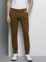 Men's Slim Fit Solid Mid Rise Chinos