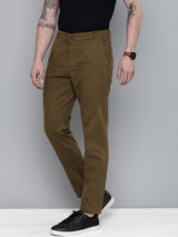 Men's Slim Fit Solid Mid Rise Chinos
