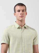 Men's Green Casual Slim Fit Checked Half Sleeves Shirt