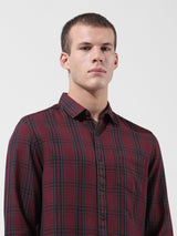 Men's Maroon Casual Slim Fit Checked Full Sleeves Shirt