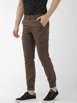 Men's Slim Fit Solid Mid Rise Cuffed Cargos