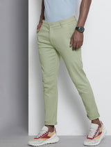 Men's Slim Fit Solid Mid Rise Chinos