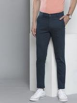 Men's Slim Fit Solid Mid Rise Stretchable Chinos