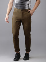 Men's Slim Fit Solid Mid Rise Chinos
