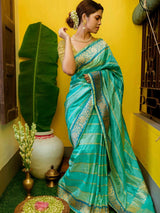 Women's Blue Silk Saree with Blouse Piece
