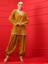 Women's Yellow V-Neck Lace Detailing Straight Kurta With Patiala
