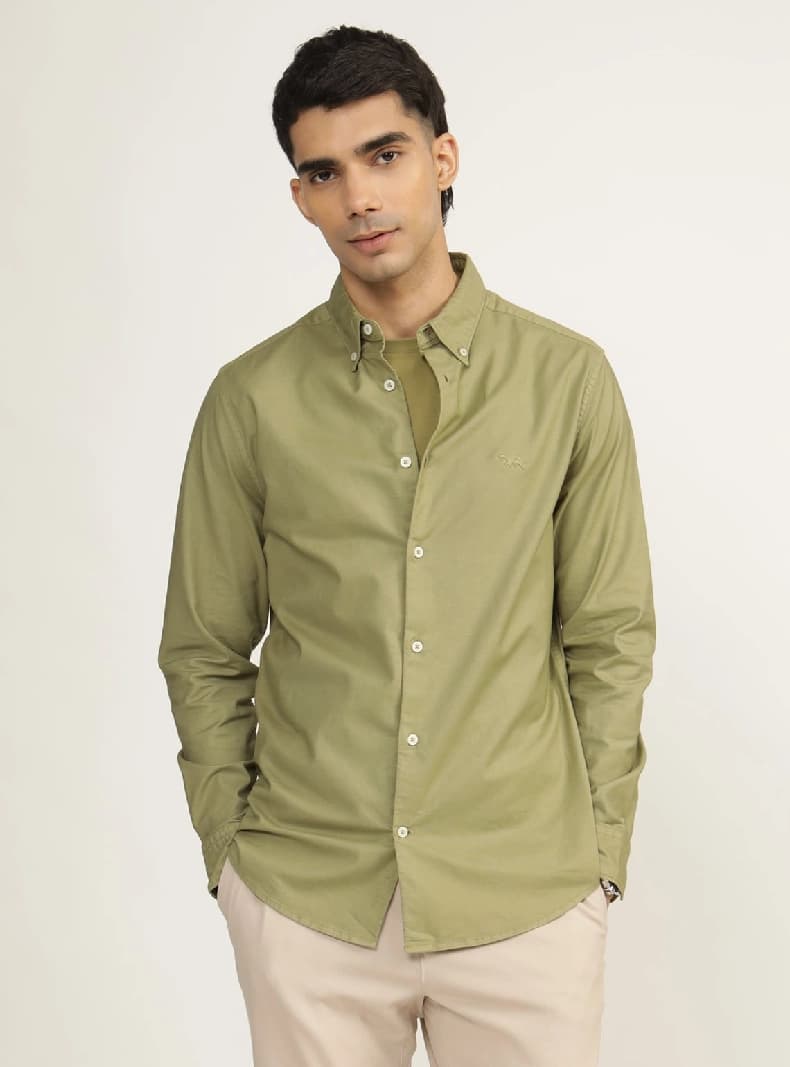 Men's Green Casual Solid Regular Fit Shirt