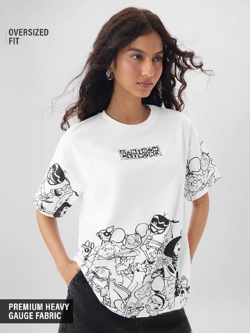 Women's White Casual Graphic Oversized Fit Tshirt