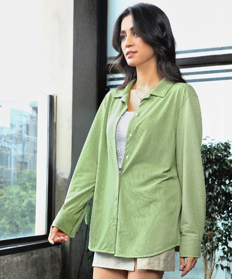 Women's Green Casual Solid Regular Fit Shirt