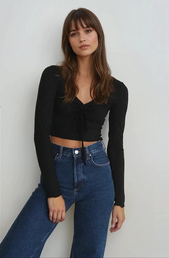 Women's Black Casual Solid Regular Fit Top