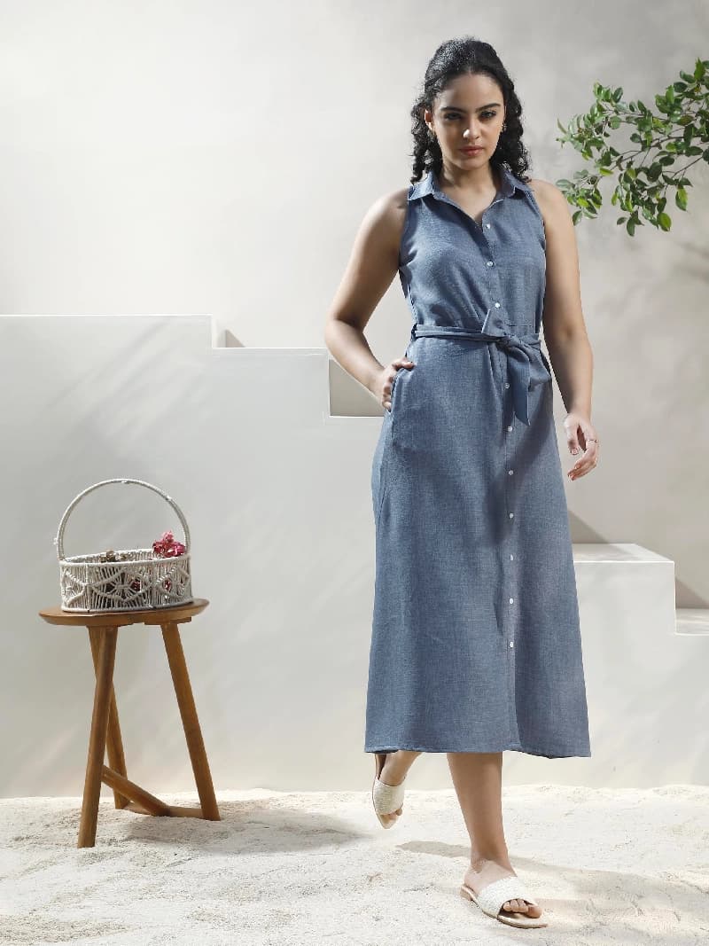 Women's Blue Casual Solid Regular Fit Dress