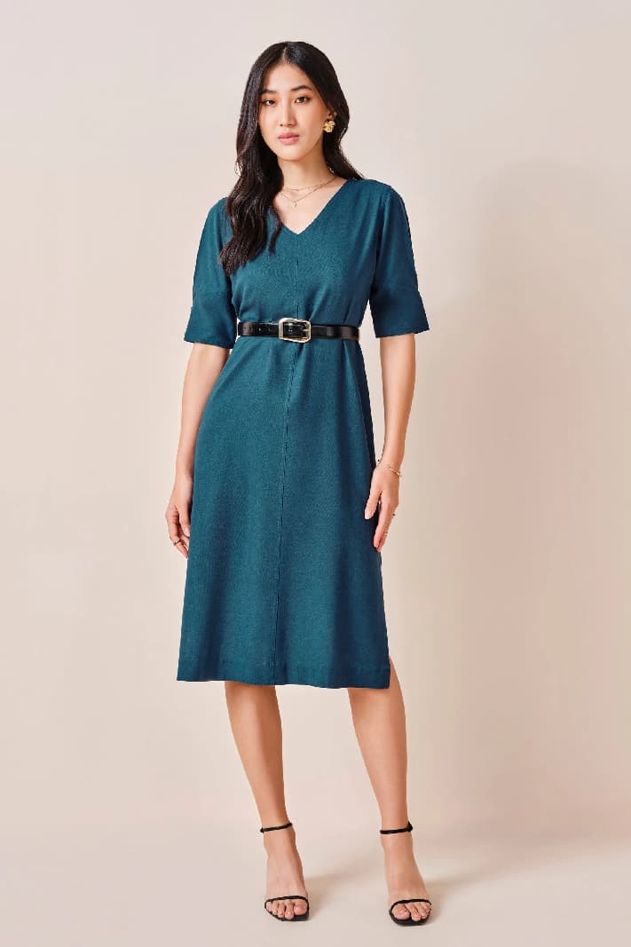 Women's Green Formal Solid Regular Fit Dress