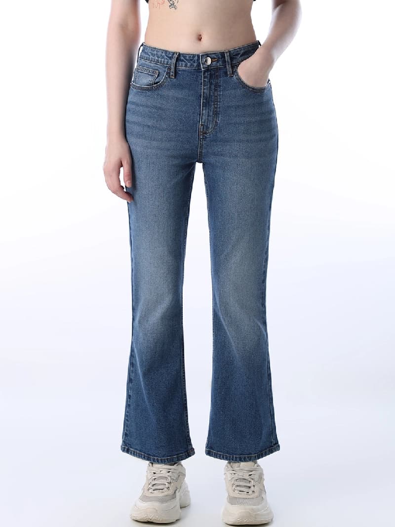Women's Blue Casual Flared Fit Jeans