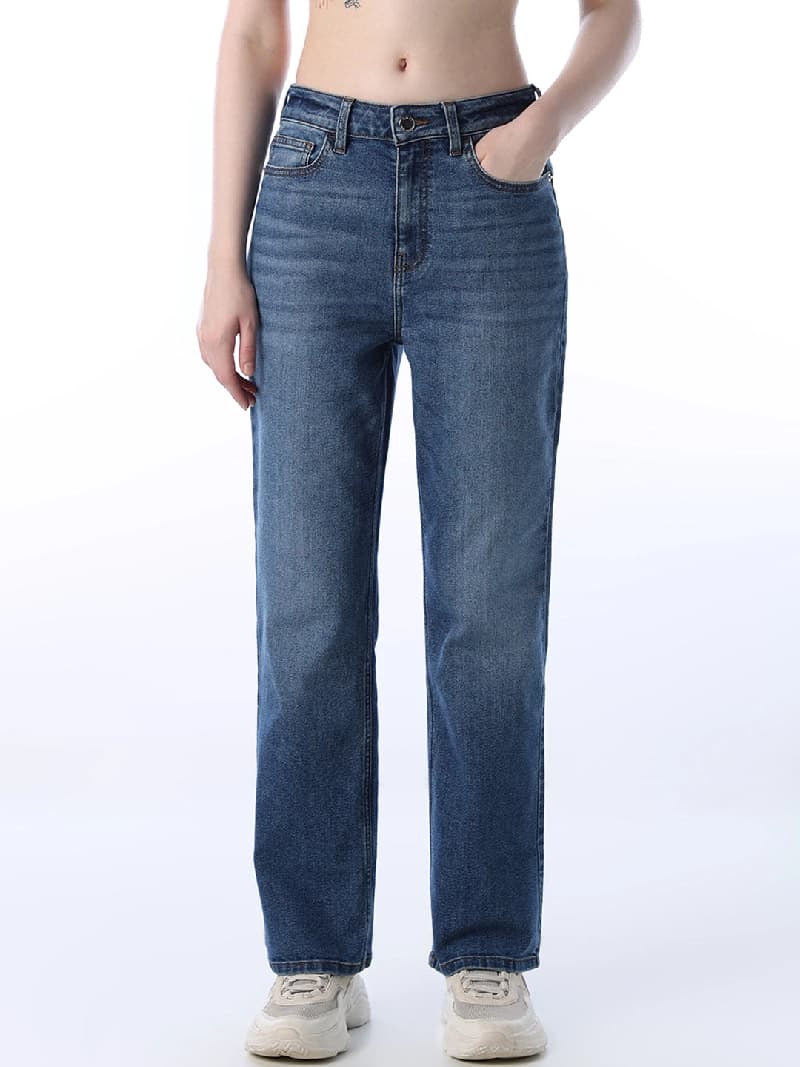 Women's Blue Casual Mid Rise Straight Fit Jeans