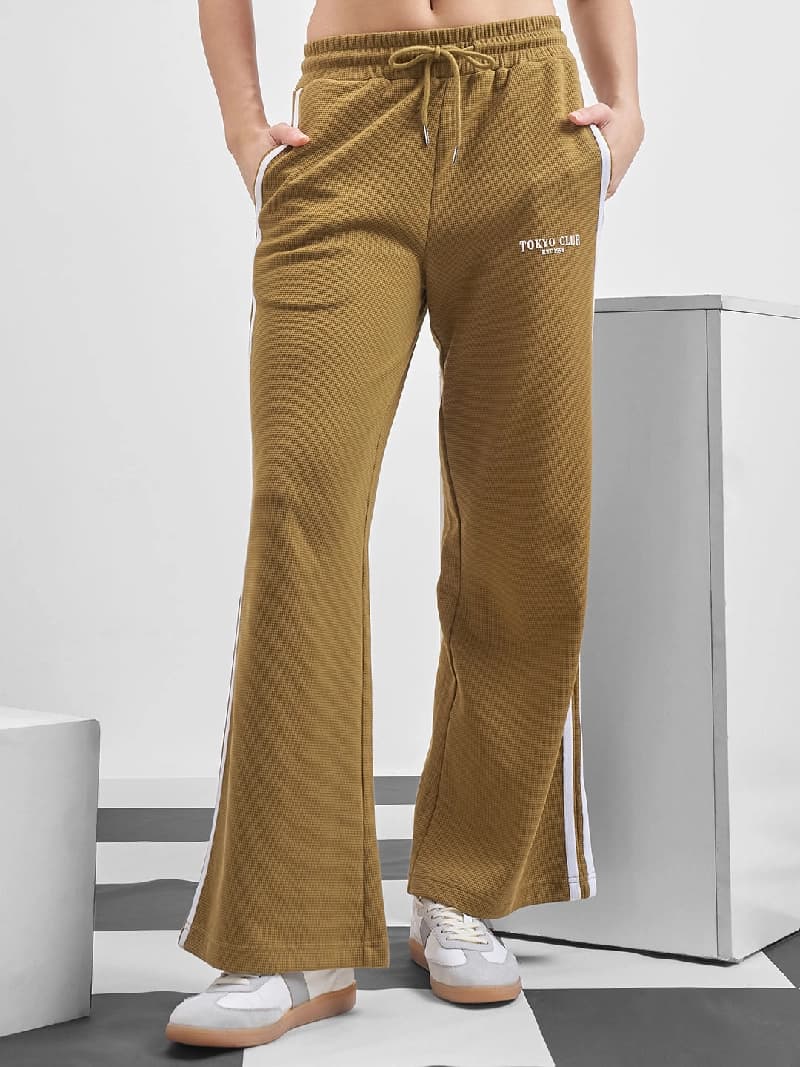Women's Brown Casual Solid Straight Fit Trackpant