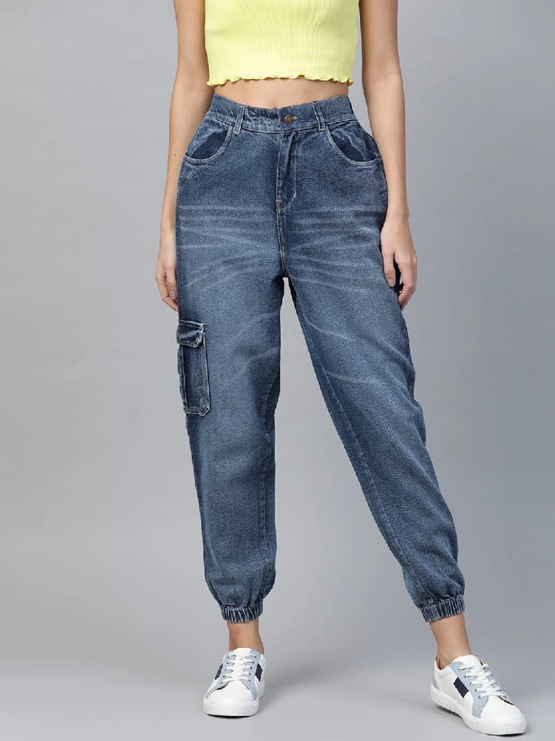 Women's Blue Casual Solid Tapered Fit Jeans