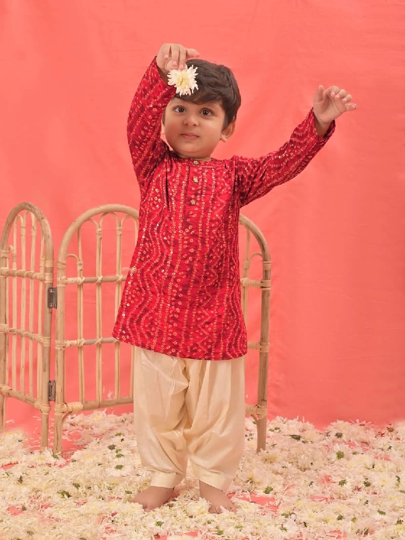 Boys Red Bandhani Printed Rayon Kurta And Patiala Set