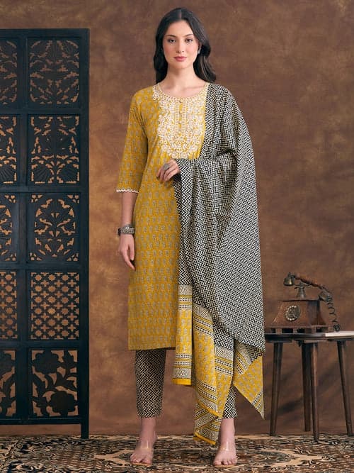 Women's Yellow Festive Kurta Set
