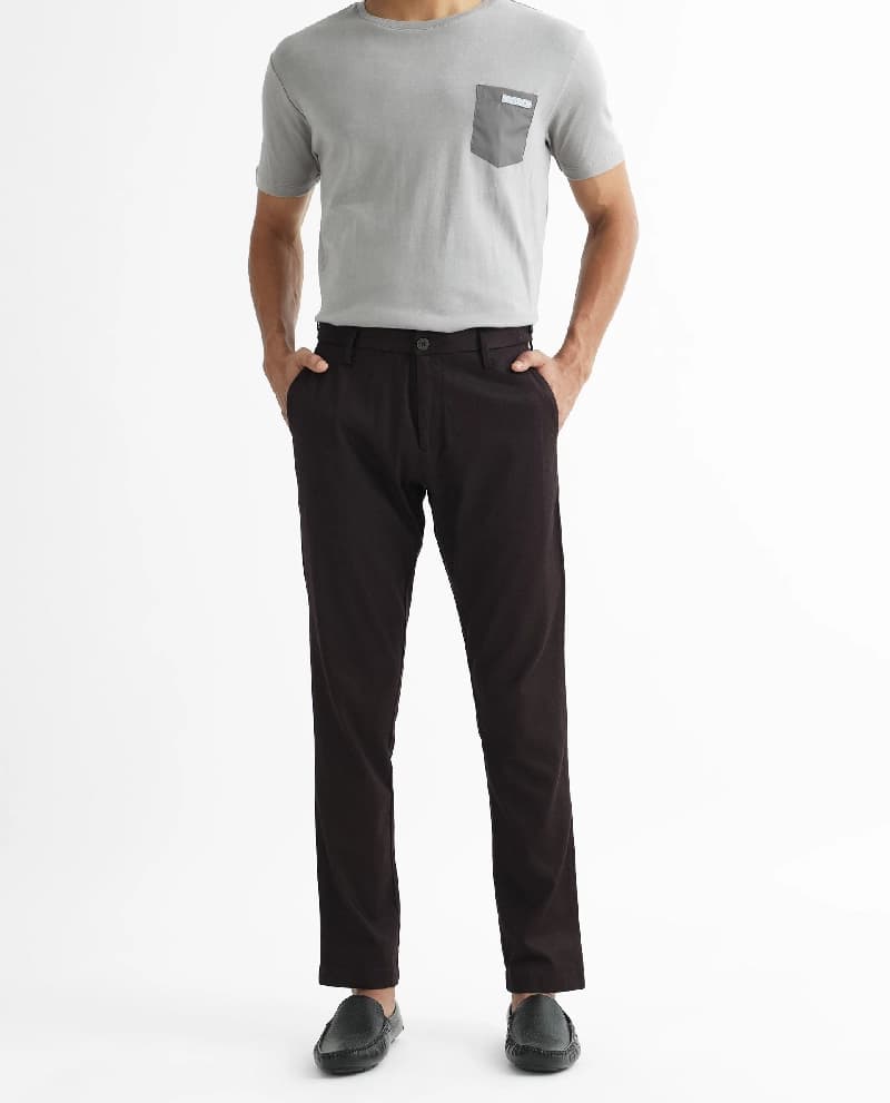 Men's Red Casual Solid Straight Fit Trouser