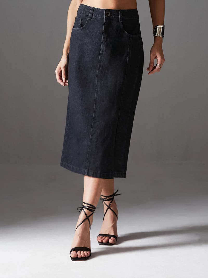 Women's Black Casual Straight Fit Skirt