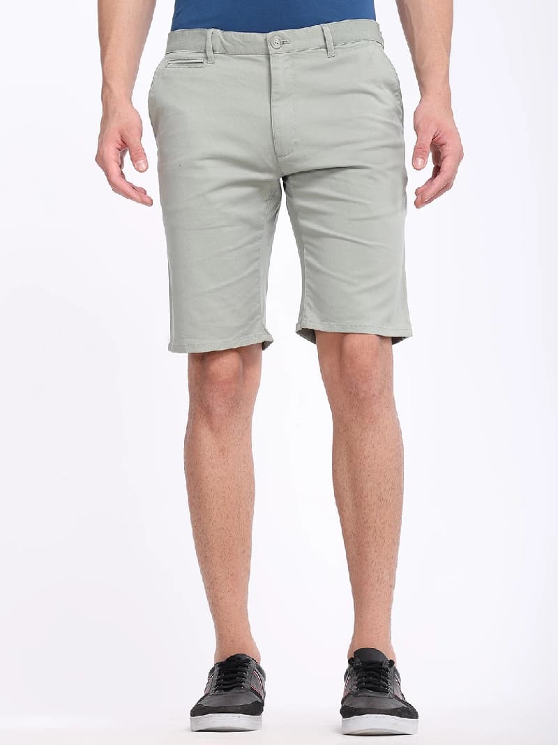 Men's Green Casual Solid Slim Fit Short