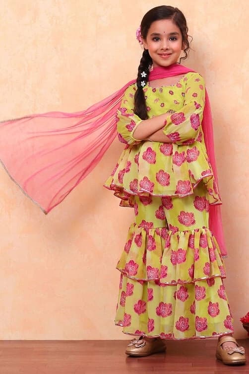 Girls Green Festive Regular Fit Printed Suit Set