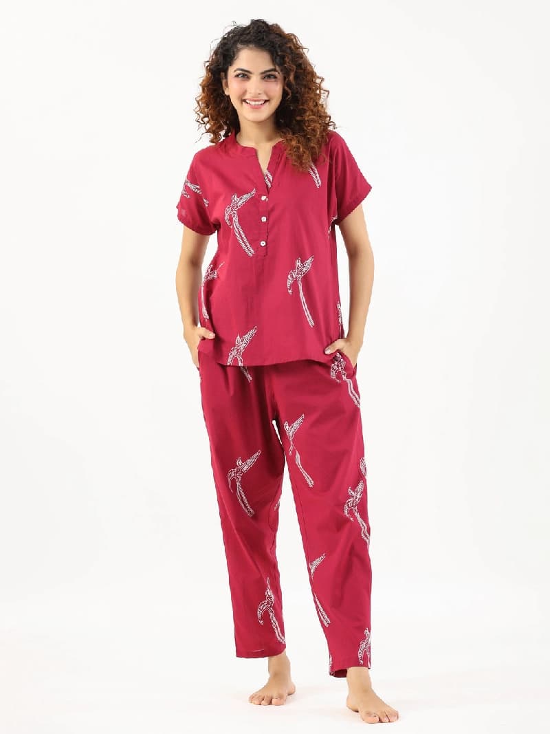 Women's Red Casual Printed Pyjama Set