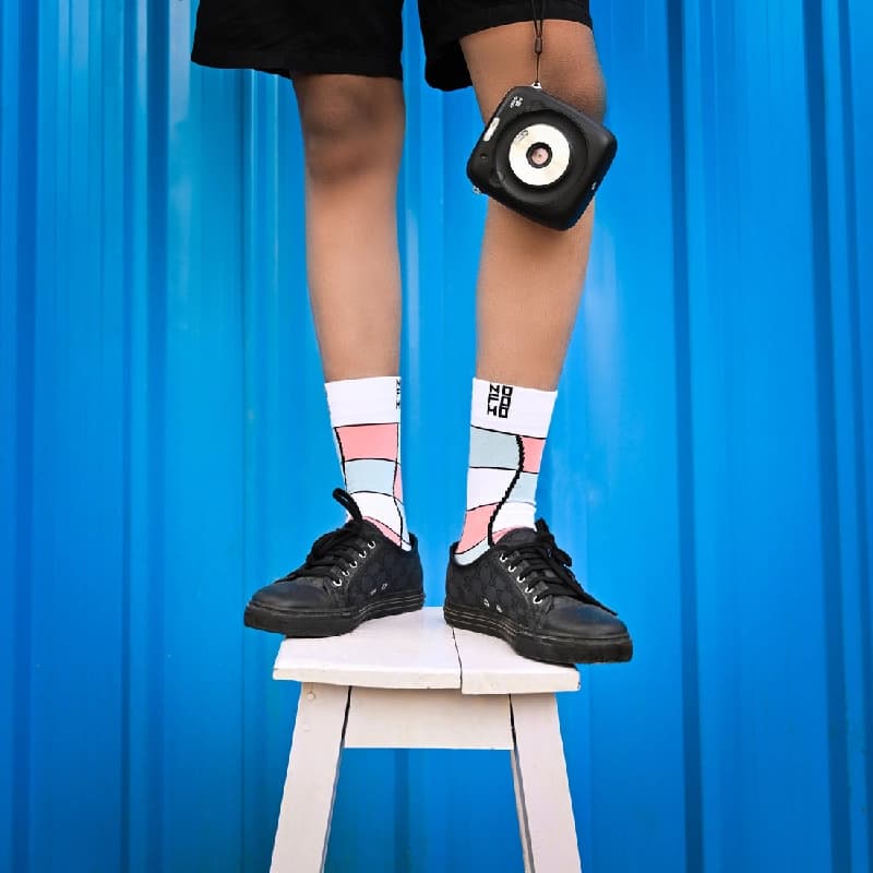 Unisex Pink, White and Sky Blue Crew Lengh Waves Socks