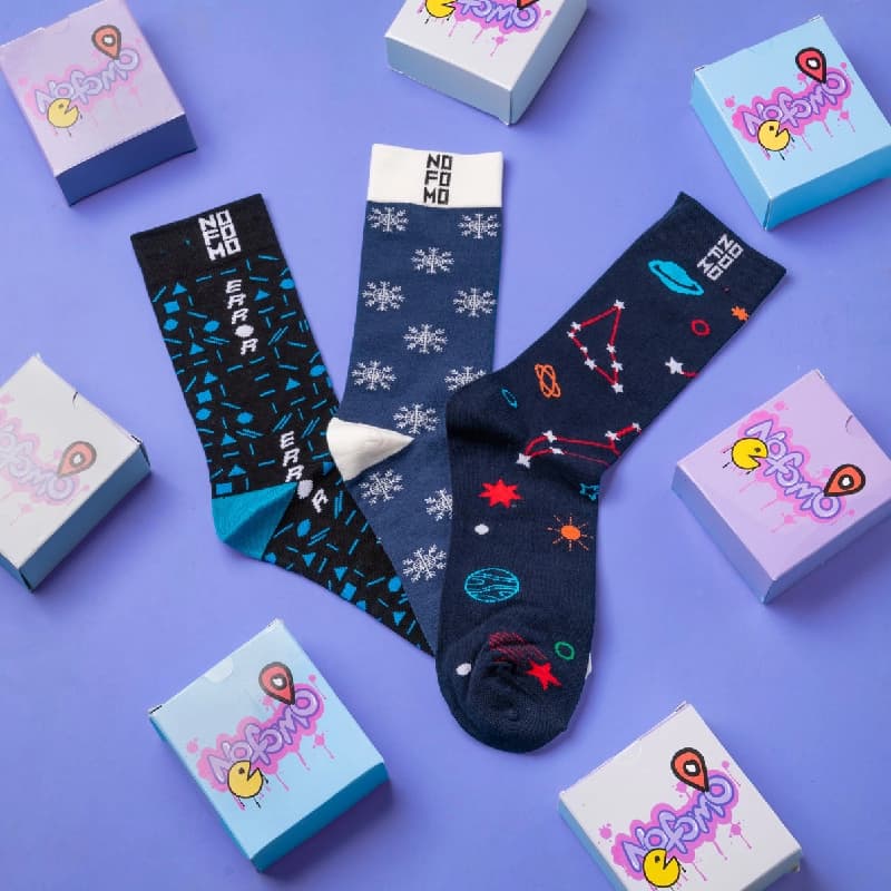Unisex Multi-Colour Crew Lengh Matrix, Snowflake, Starry Night Socks - Pack of 3