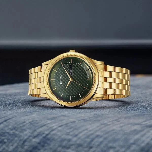 Men's Karishma Green Round Dial Watch - 1824YM02