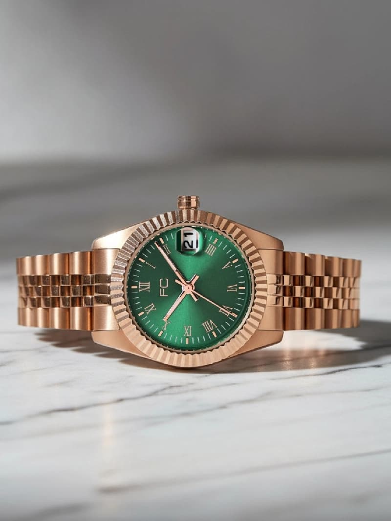 Women's Green Casual Round Analogue Watch-FCN00085E