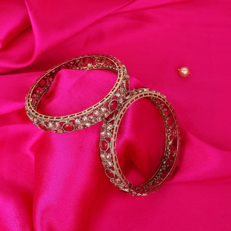 Women's Graceful Beads Oval Shape Stone Antique Gold Plated Bangles - Set of 2