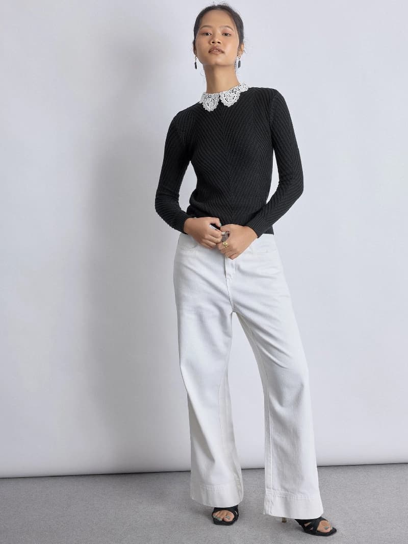 Women's Black Casual Self-Design Top