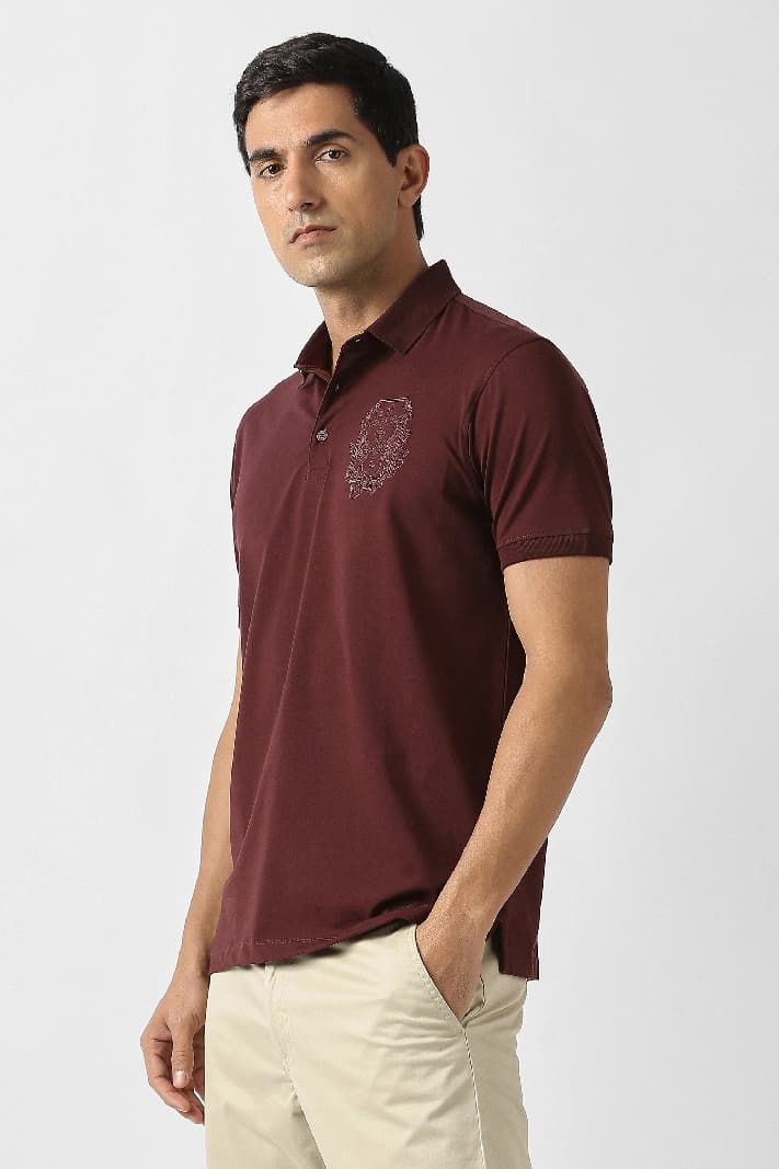 Men's Red Casual Solid Regular Fit Tshirt