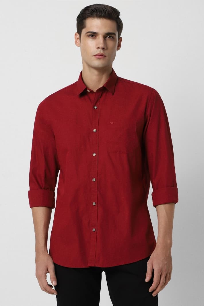 Men's Red Casual Solid Slim Fit Shirt