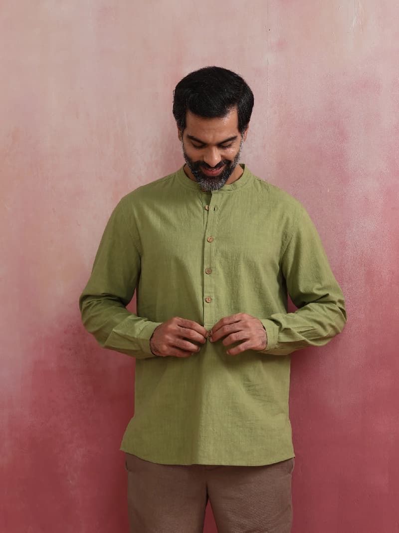 Men's Green Festive Solid Regular Fit Kurta
