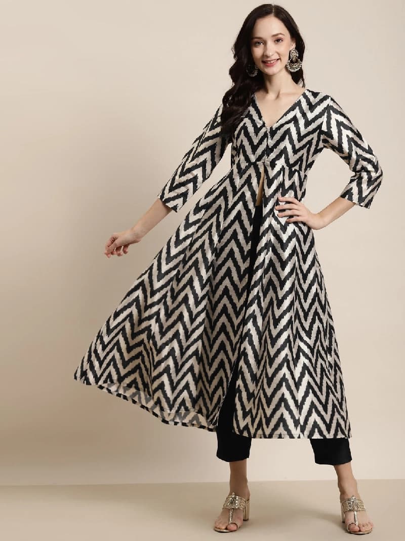 Women's Black Festive Printed Fit & Flared Kurta