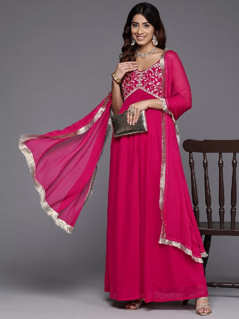 Women's Pink Festive Solid Regular Fit Kurta